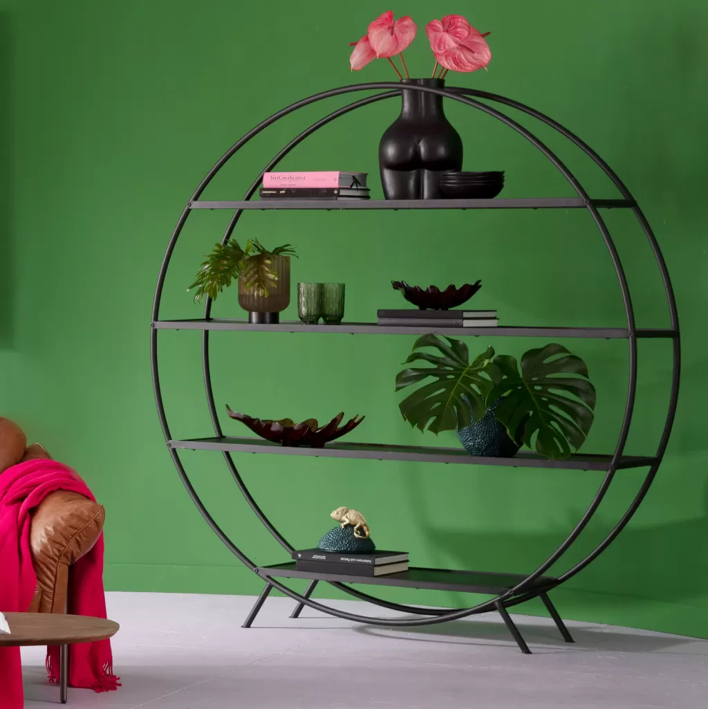 Étagère design contemporaine Mason Round - KARE Design [Idéale pour salon ou bureau]  

Jeu de 2 étagères murales rondes en métal brossé - Collection Mason par KARE Design  

Étagère murale élégante forme ronde - Style industriel moderne KARE Design (Lot de 2)  

Suspension murale modulable Mason - Housse métallique texturée KARE Design pour rangement élégant