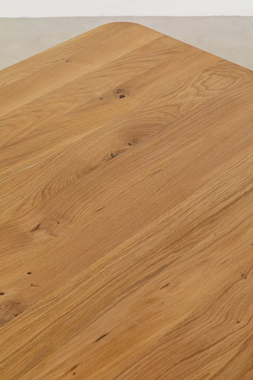 Table Scandinave Mémo en Chêne Massif - Format XXL 140x90 cm par KARE Design