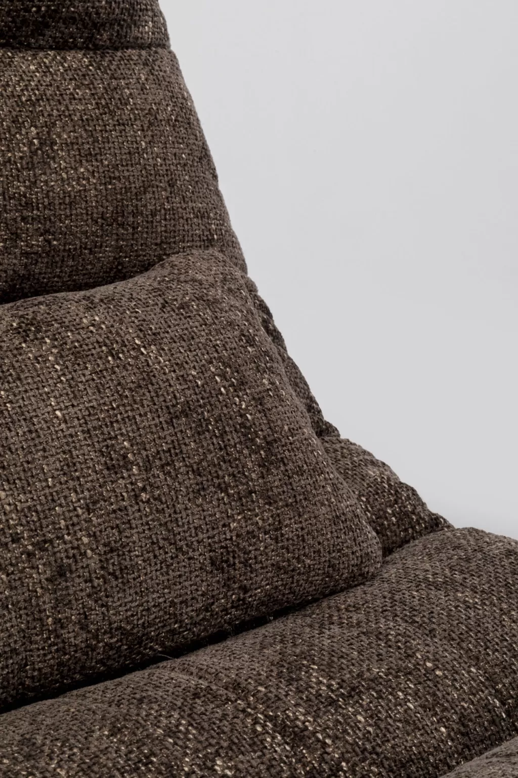 Fauteuil design pivotant KARE Design Montréal – Modèle Rahi en tissu brun velouté (confort ergonomique, style contemporain)