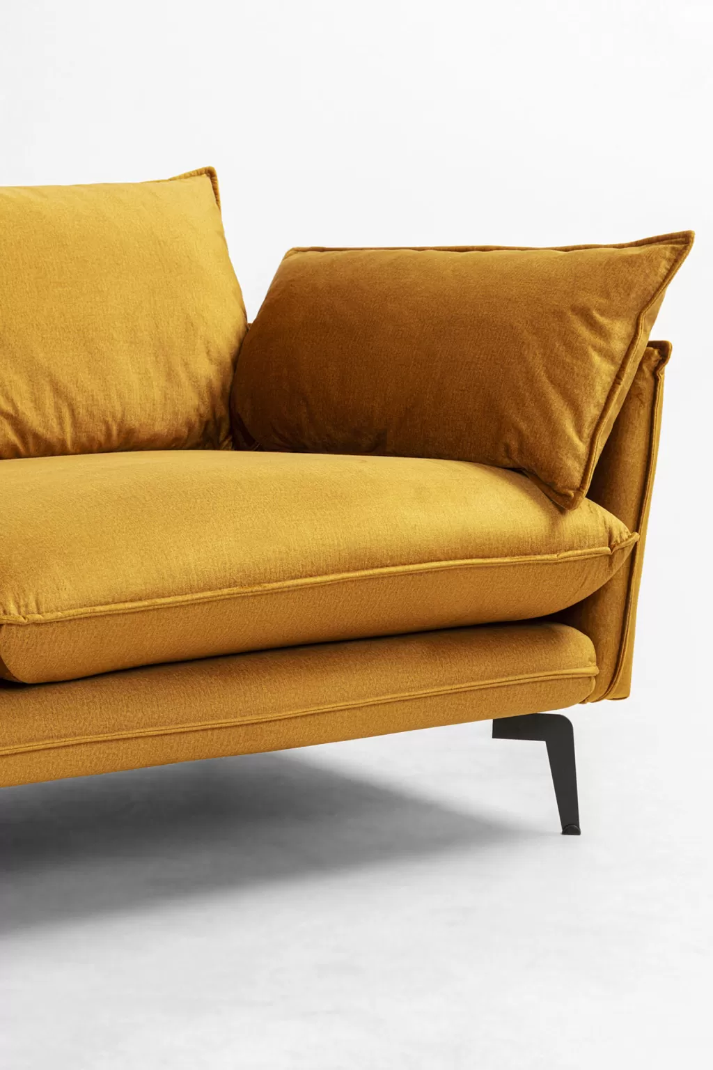 Canapé d'angle Monza en velours épicé - Conception KARE, dimensions sur mesure (296 cm, côté gauche), élégance moderne pour votre salon