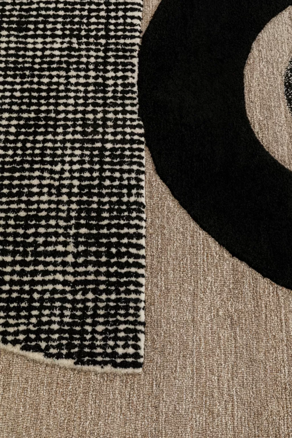 Tapis Contemporain Motif Lunaire - Collection Matot x KARE Design (240x170 cm) - Déco Moderne pour Intérieurs Élégants