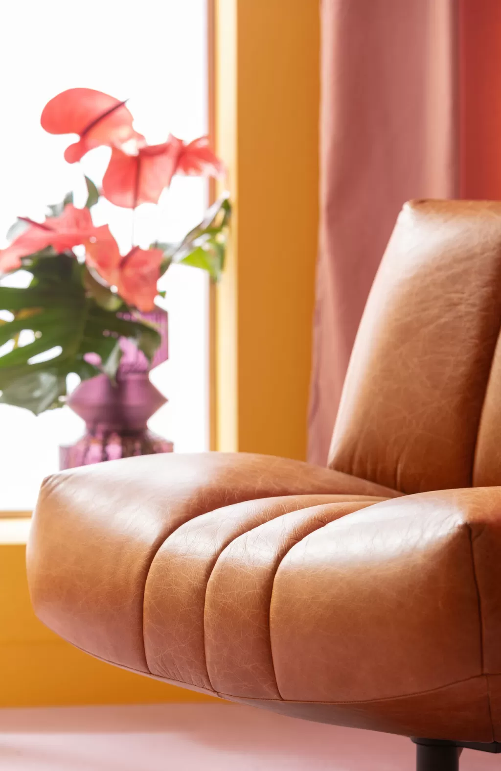 Fauteuil pivotant design en cuir Nappa – Modèle exclusif KARE Design, confort exceptionnel et ligne épurée