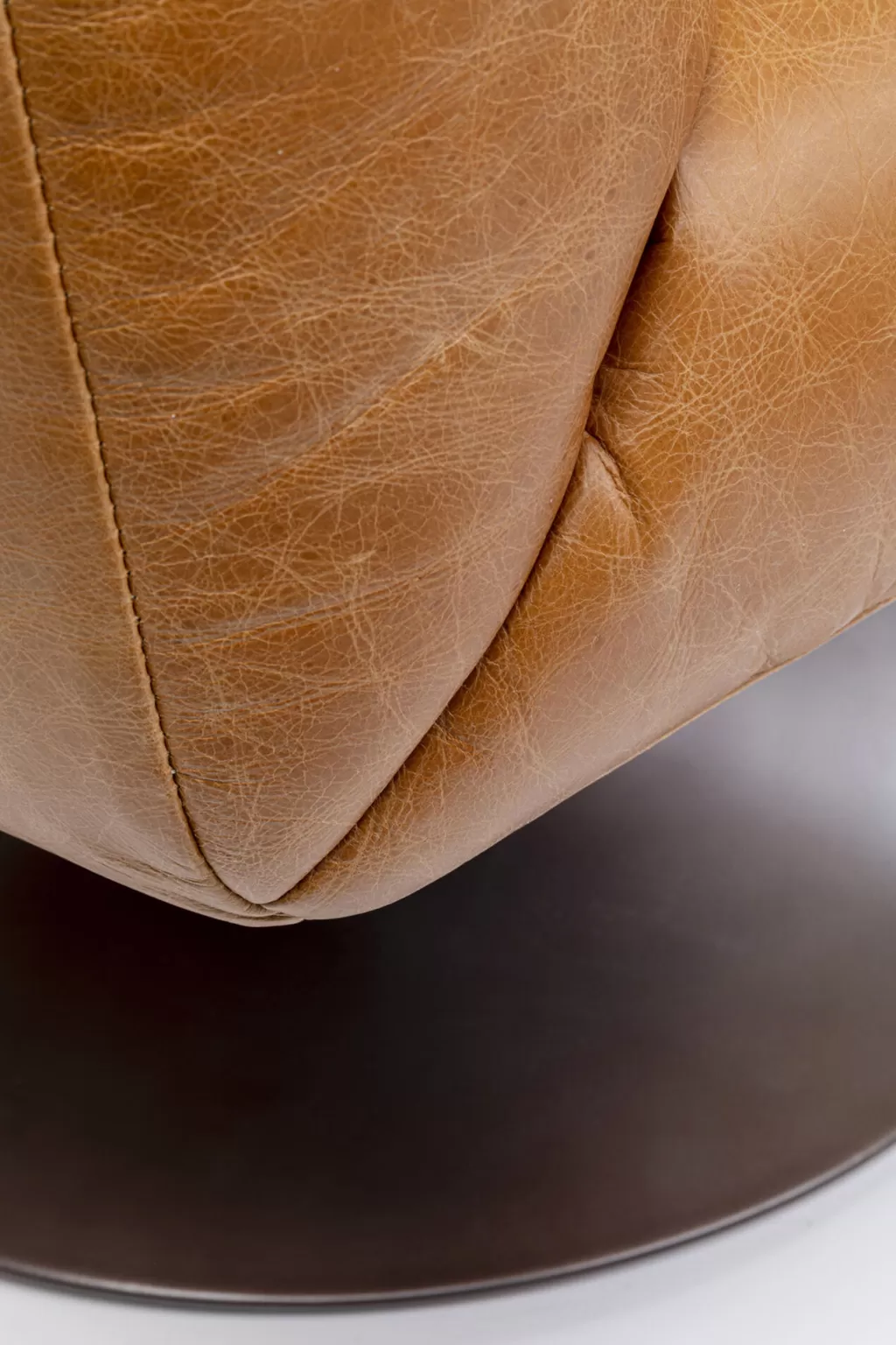 Fauteuil pivotant design en cuir Nappa – Modèle exclusif KARE Design, confort exceptionnel et ligne épurée