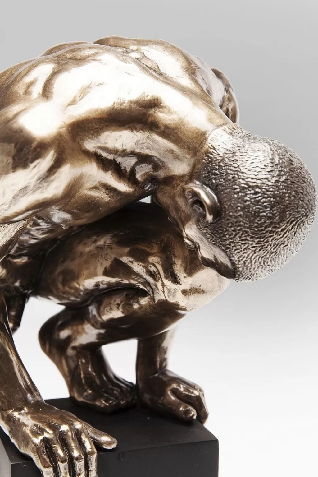 Statue Décorative Homme Nu en Bronze - Figurine Artistique KARE Design 35cm pour Décoration d'Intérieur