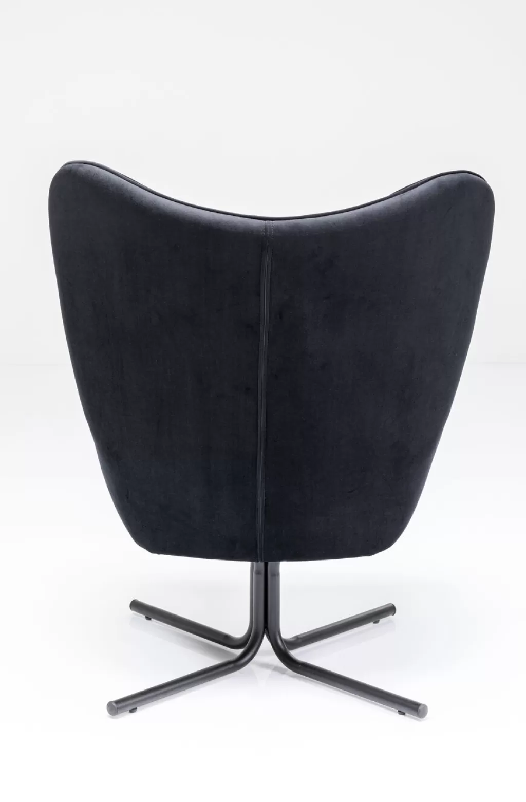 Fauteuil pivotant Oscar en velours noir – Design intemporel et confort premium par KARE