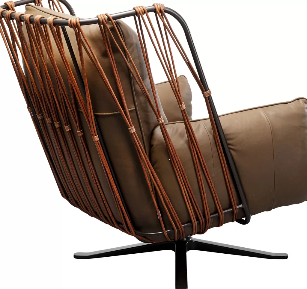 Fauteuil pivotant design élégant en cuir texturé marron - KARE Design - Collection Paradiso  
Style contemporain avec mécanisme rotatif silencieux - Intérieur cosy assuré  
Idéal pour salon ou espace détente - Revêtement résistant et entretien facile