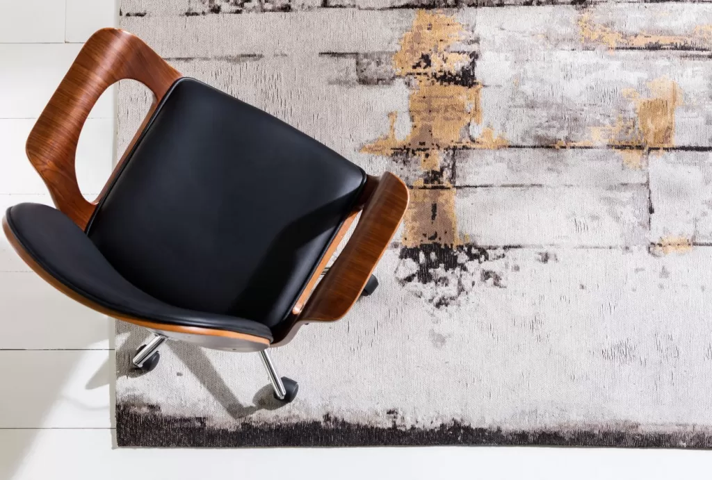 Fauteuil de Bureau Design Patron par KARE - Siège Ergonomique en Tissu Noisette, Confort Adaptable pour Espace Pro