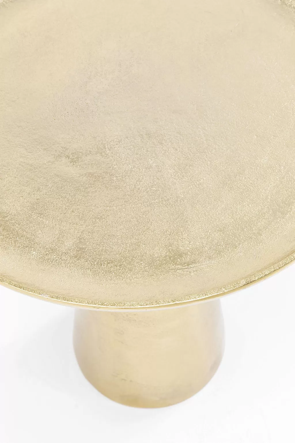 Table d'appoint design Plateau Uno en laiton poli - Diamètre 45 cm - Style contemporain pour salon élégant - Collection KARE