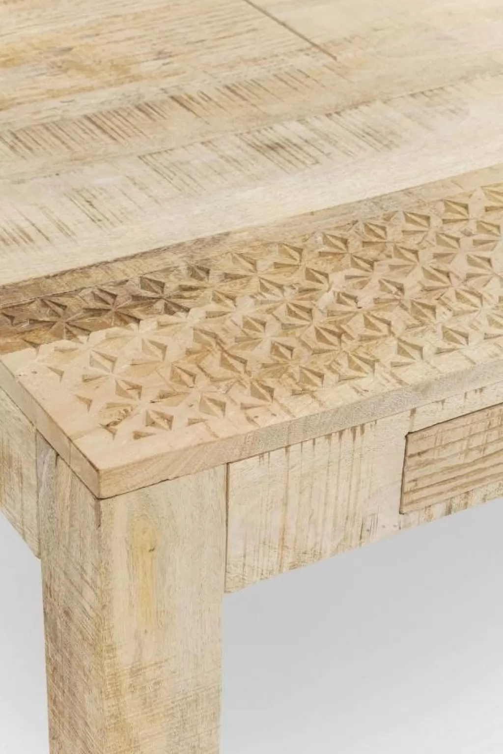 Table de salle à manger design scandinave Puro - 180 x 90 cm par KARE Design, plateau en mélaminé blanc texturé pour intérieur contemporain. Modèle épuré aux finitions soignées, idéal pour 6 à 8 convives.
