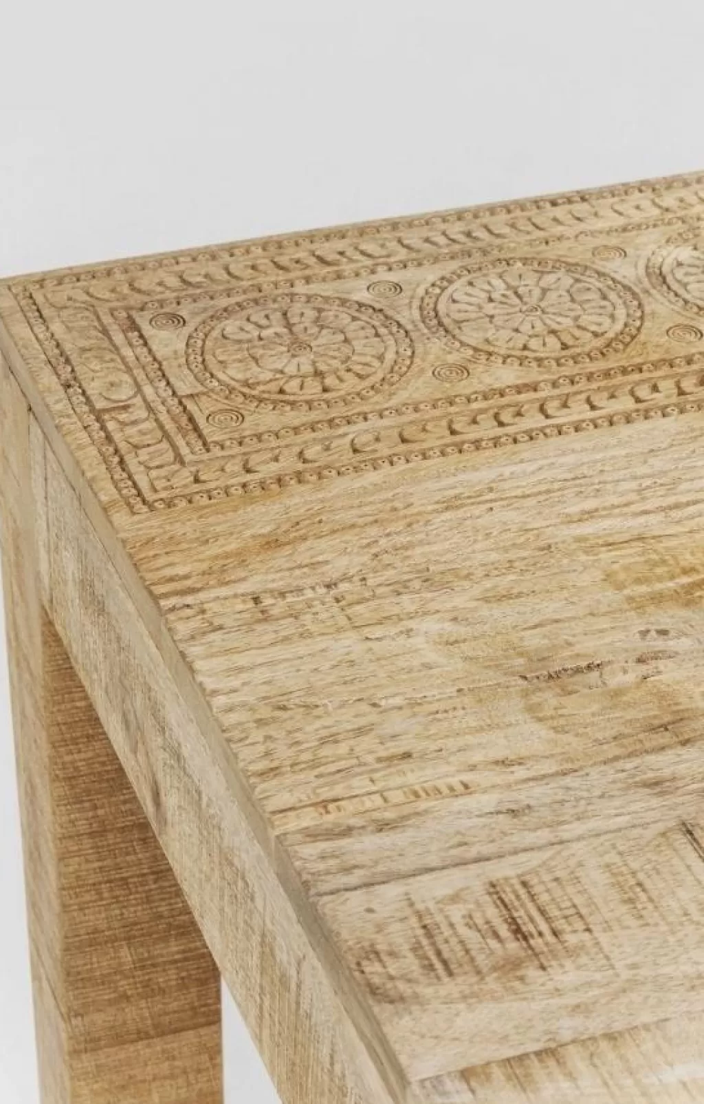 Table de salle à manger design scandinave Puro - 180 x 90 cm par KARE Design, plateau en mélaminé blanc texturé pour intérieur contemporain. Modèle épuré aux finitions soignées, idéal pour 6 à 8 convives.