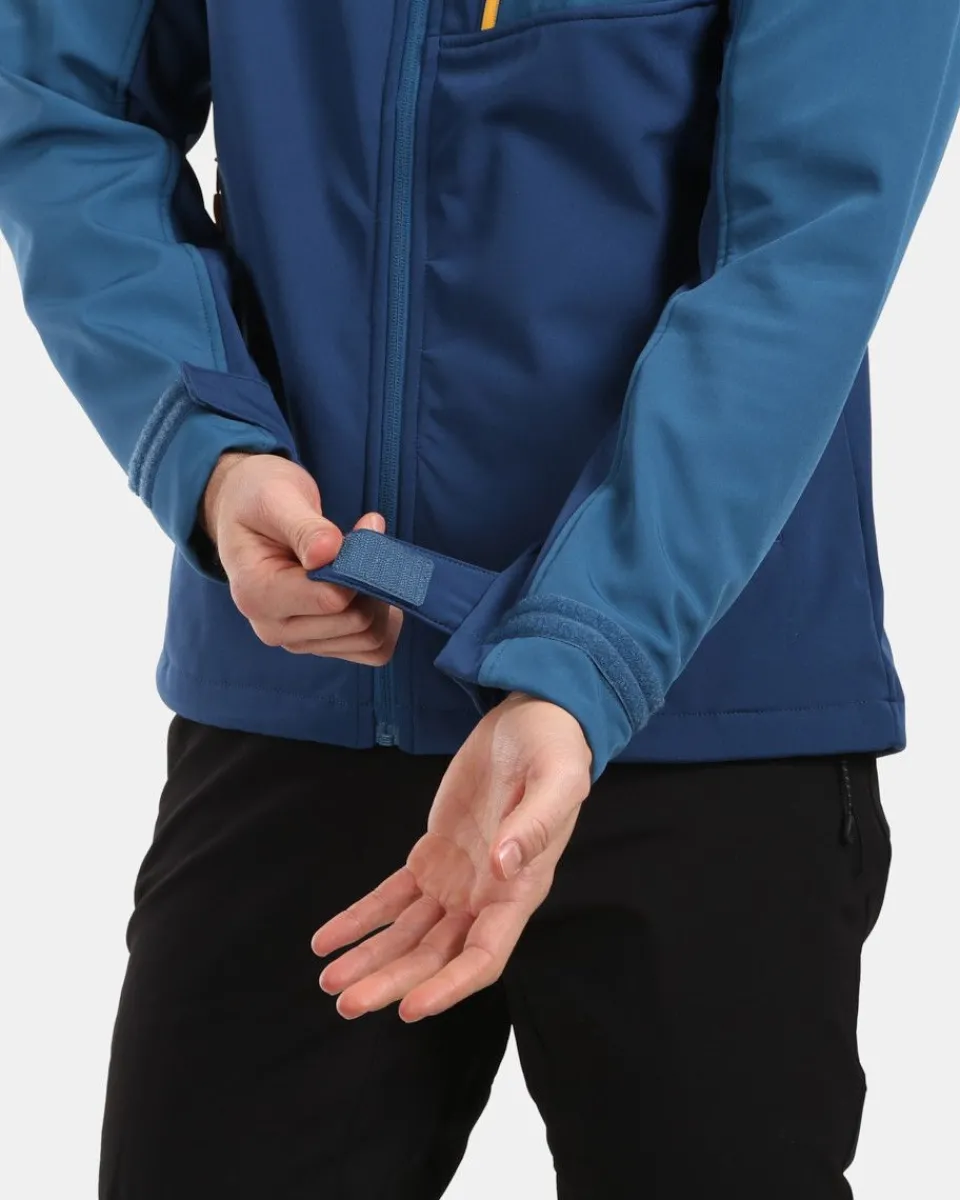 Veste Softshell Randonnée Homme Kilpi - Léger & Respirant pour Outdoor | Modèle RAVIO M 

Blouson Technique Homme Hiver - Coupe-Vent Imperméable Softshell avec Capuche | Kilpi RA-VIO M 

Veste Polyvalente Homme pour Trekking - Softshell Kilpi Confort Optimal | Collection RAVIO M