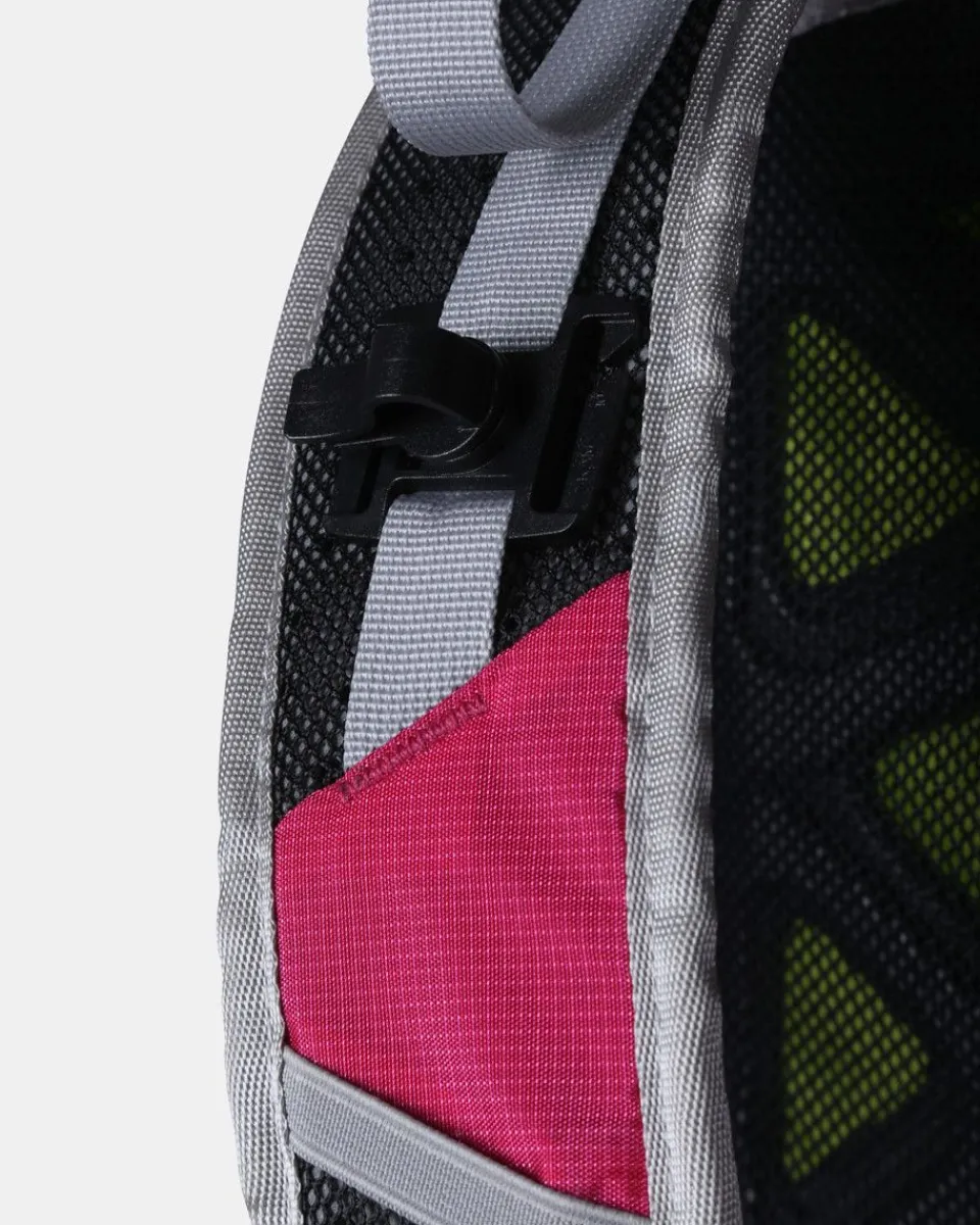 Kilpi pour Femme : Sac à Dos Hydratation, Gilet Respirant et Ceinture Ergonomique | Ensemble Sportif Polyvalent pour Course à Pied | Modèle RILA 30-U | Léger & Confortable | Accessoires de Running Essentiels