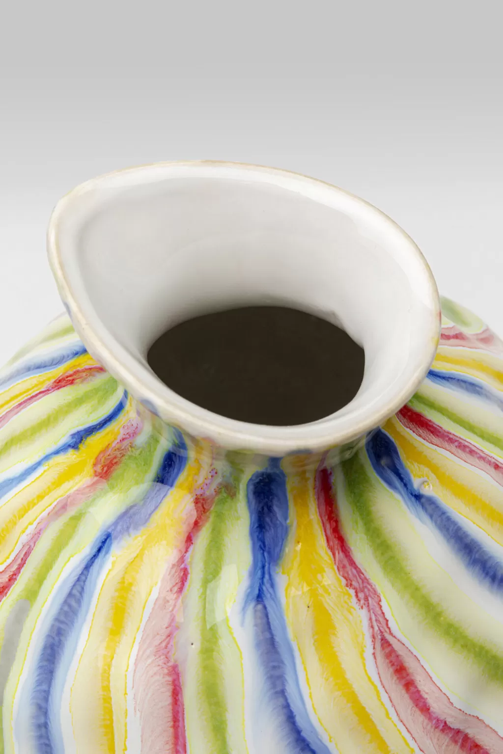 Vase Design Moderne Rivères Coloré 30 cm - Décor d'Intérieur Élégant pour Salon par KARE