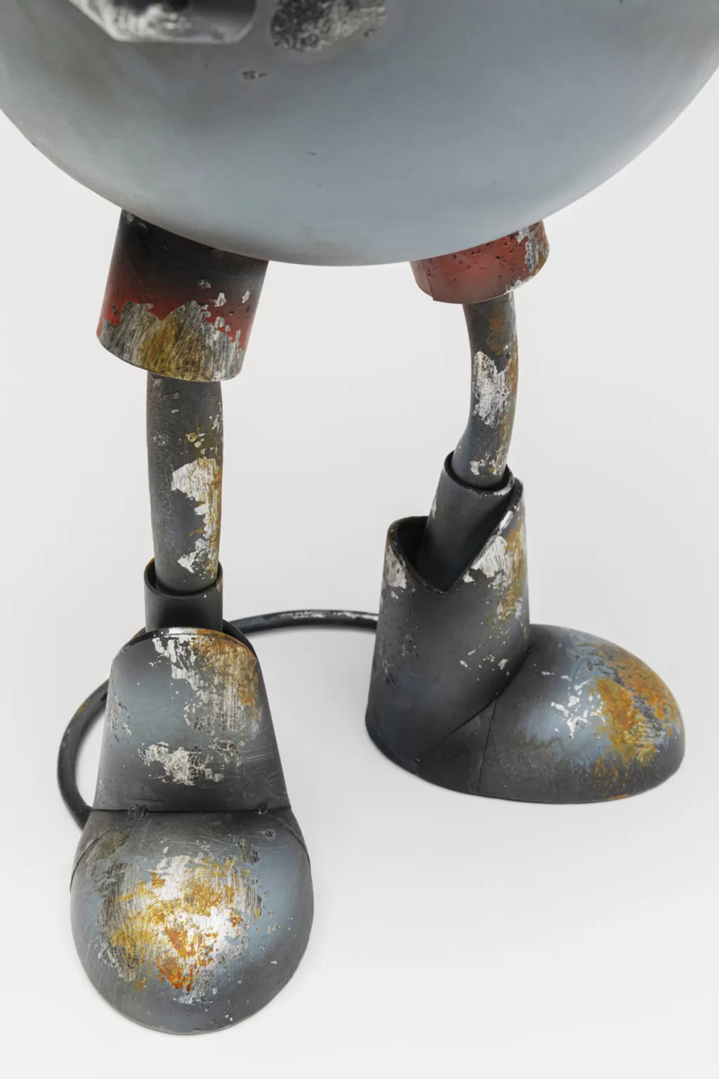 Décor Futuriste Anthony - Sculpture Robotique Design 92 cm par KARE 

Élégante Statue Métallique Anthony - Pièce Décorative Contemporaine 92cm 

Robot Anthony - Objet d'Art Industriel Hauteur 92cm - Création Exclusive KARE 

Sculpture Moderne Robot Anthony - Décoration d'Intérieur Design 92cm 

Pièce de Décoration Fonctionnelle - Robot Anthony Hauteur 92cm par KARE Design