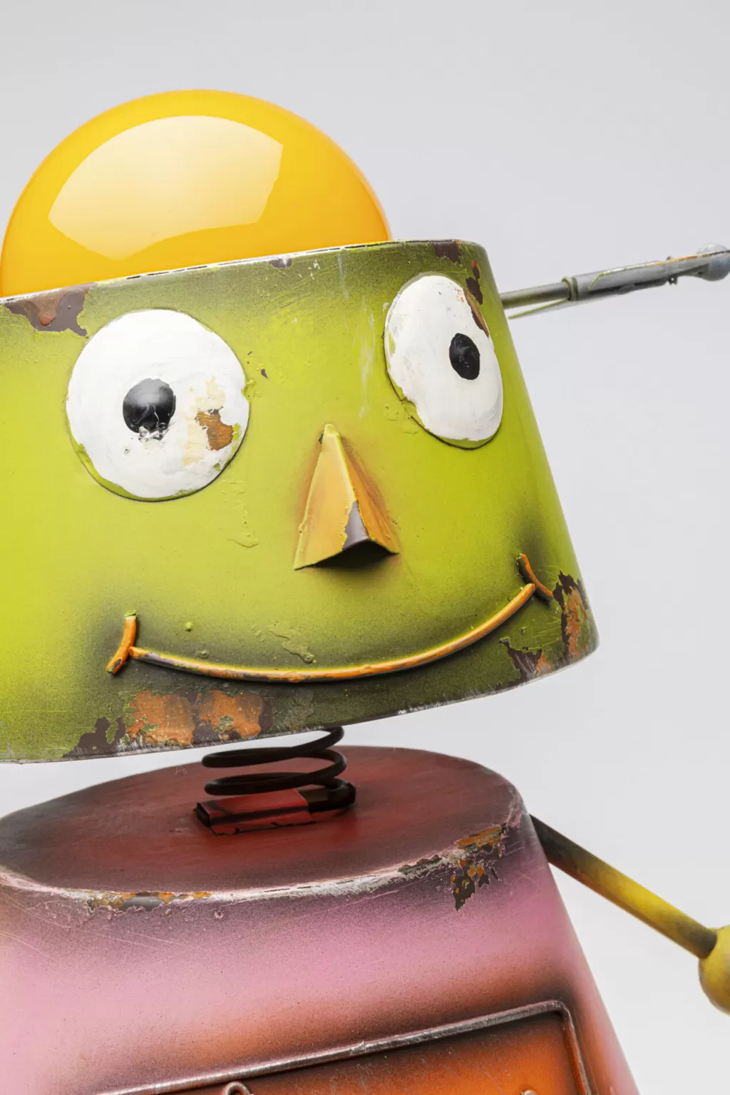 Décorations Industrielles Modernes – Figurine Robotique Gabby Design KARE en Métal, Hauteur 62 cm