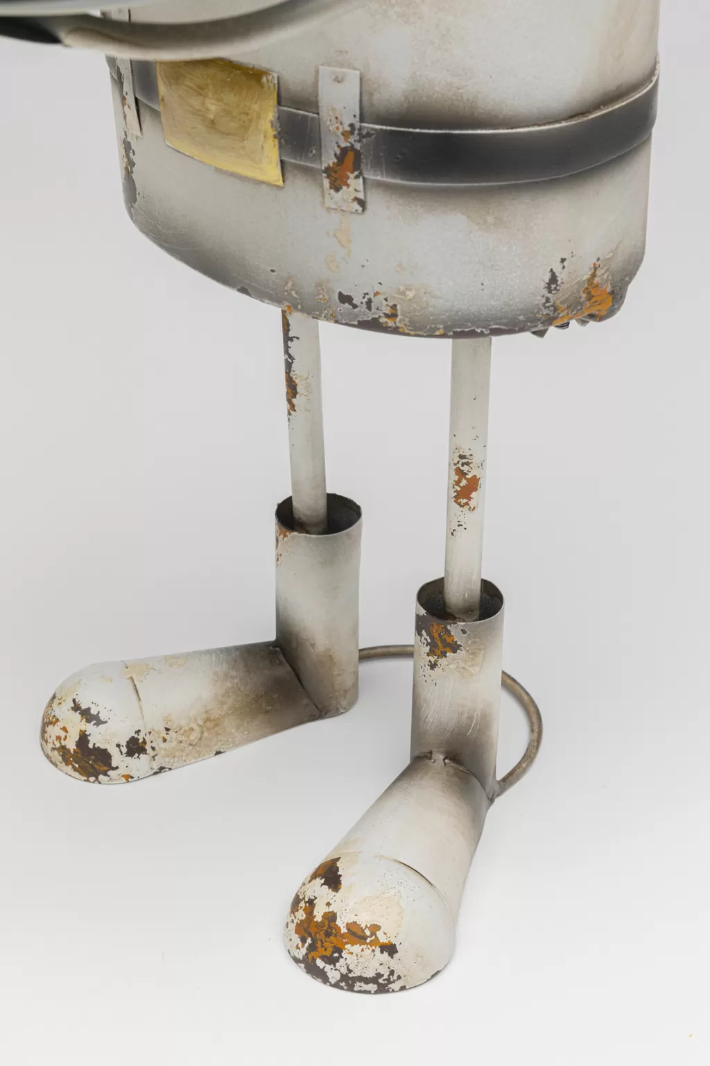 Élégante Sculpture Robotique Gottlieb - Objet Décoratif Design Contemporain 74 cm par KARE