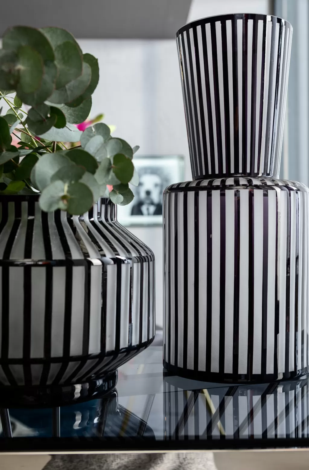 Vase design contemporain Roulette - 41 cm par KARE, pièce maîtresse élégante pour intérieur moderne
