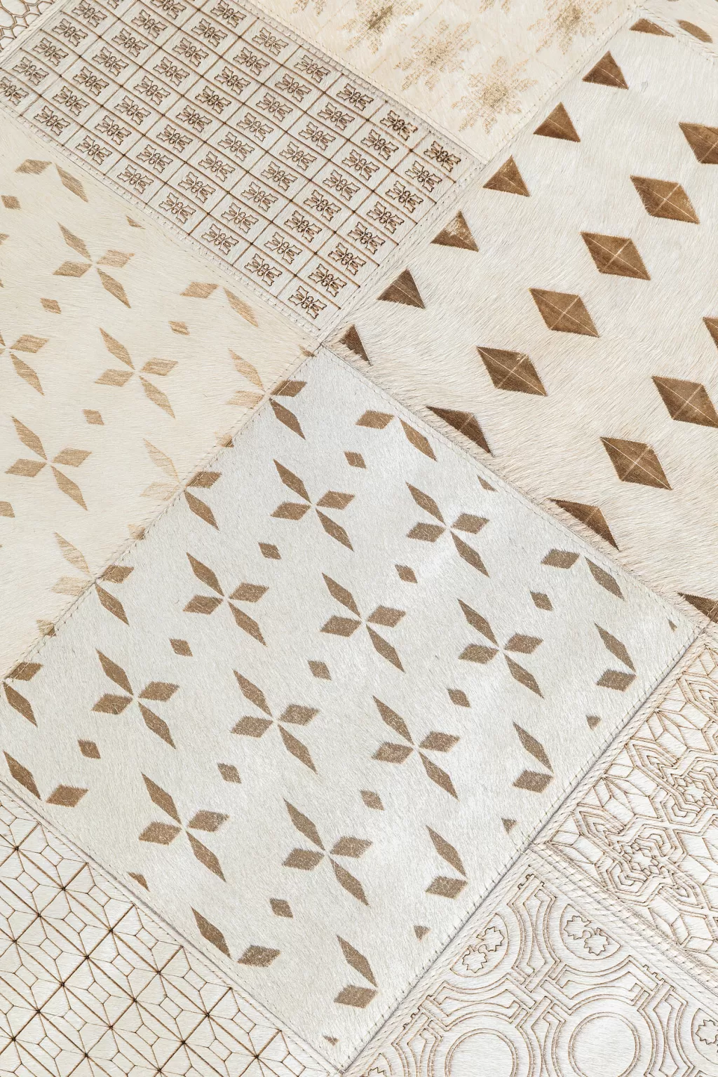 Tapis design contemporain KARE en cuir de vache pleine fleur, dimensions 170x240 cm - Collection Matto par Matot