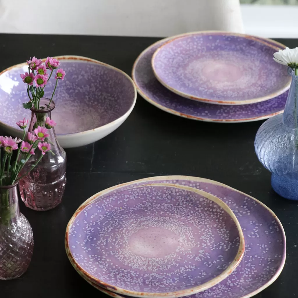 Assiette élégante Shirley Violet - Collection KARE Design, diamètre 21 cm pour dressage moderne