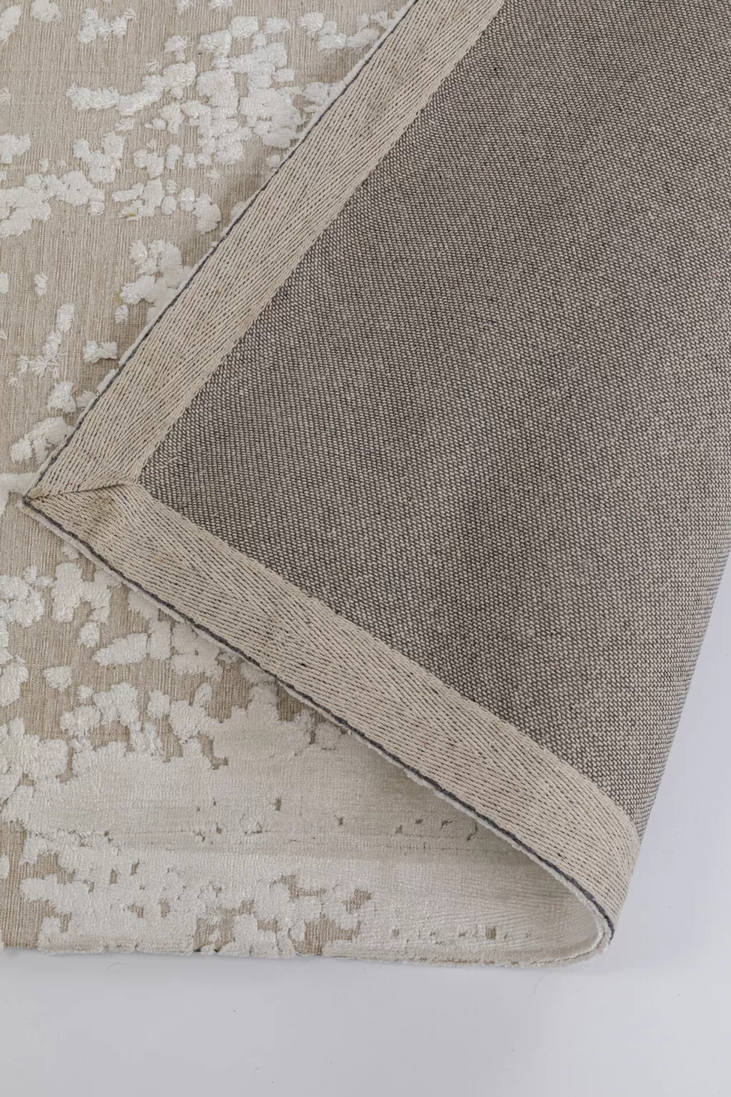 Tapis contemporain Silja - Collection Matto par KARE Design, tonalité sable - 200x300 cm