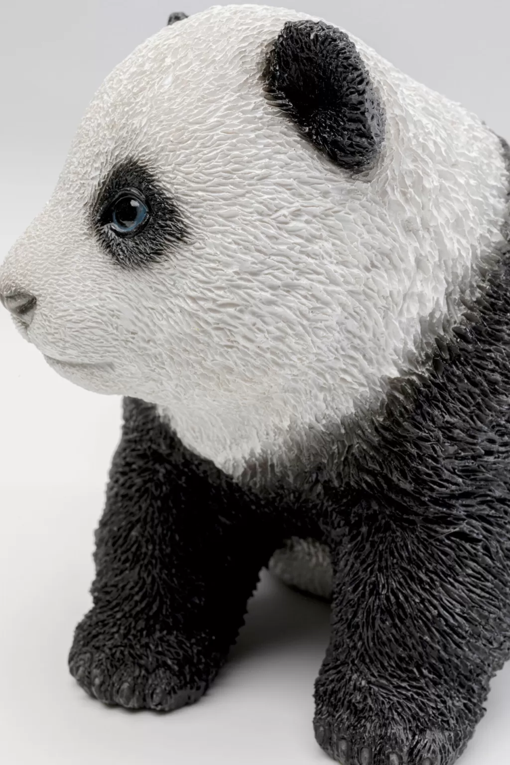 Bébé Panda Assis Mignonne - Figurine décorative maternité 13 cm de la collection KARE Design