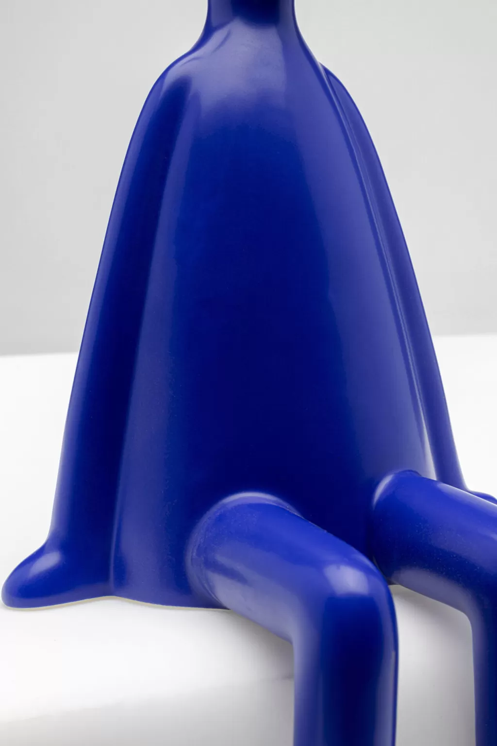 KARE Design - Lapin Assis Décoratif en Céramique Bleu, 35 cm - Figurine Mignonne pour Salon ou Chambre