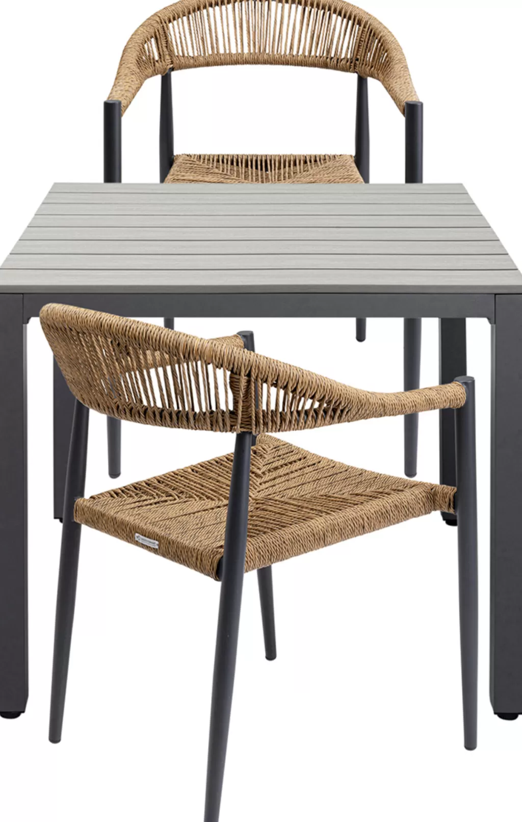 Table d'extérieur Sorrento en résine tressée - KARE Design - Ton harmonieux 80 cm de côté 

(Alternative plus détaillée : Table carrée Sorrento pour votre terrasse - Design contemporain KARE - Gris anthracite 80x80 cm avec structure aluminium)