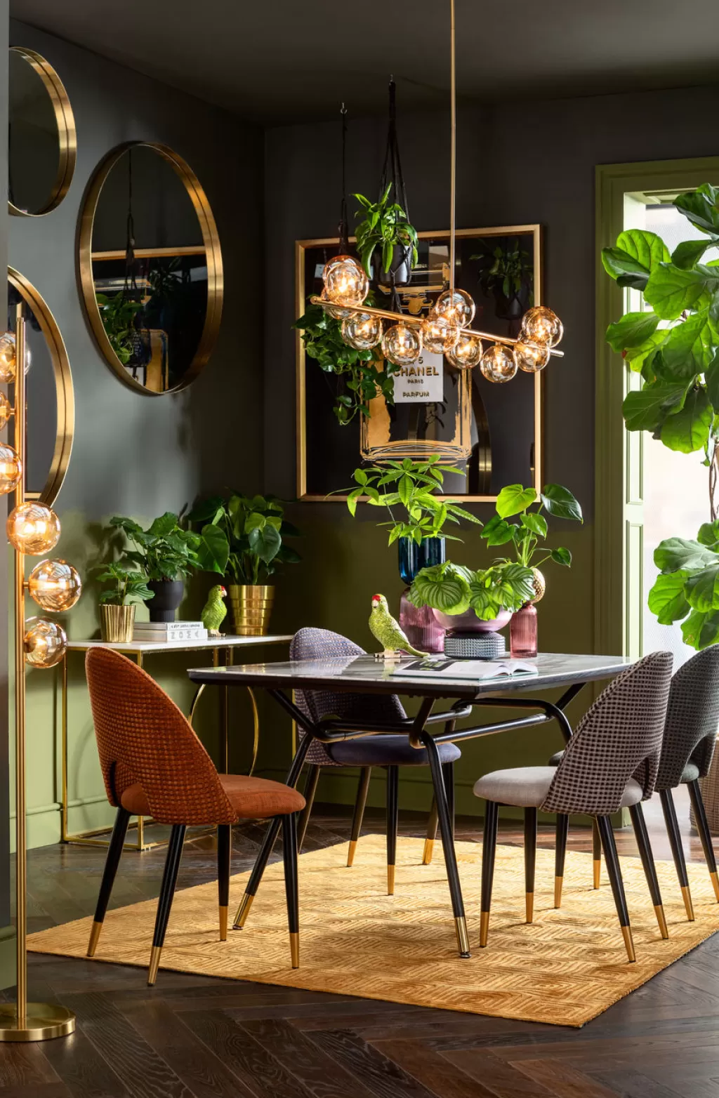Table design South Beach par KARE - Format XL 180x90 cm pour intérieur contemporain