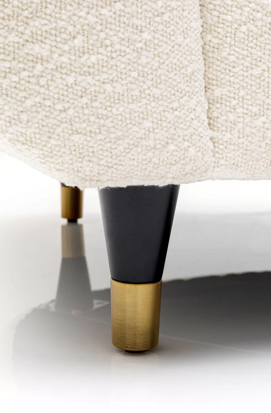 Fauteuil design Spectra – Blanc neige, élégance scandinave pour votre salon (KARE Design)
