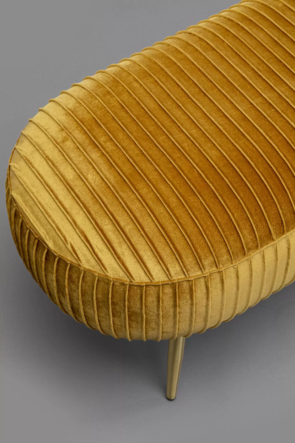 Canapé d'appoint design Suri - Banc moderne jaune moutarde 1m20 par KARE