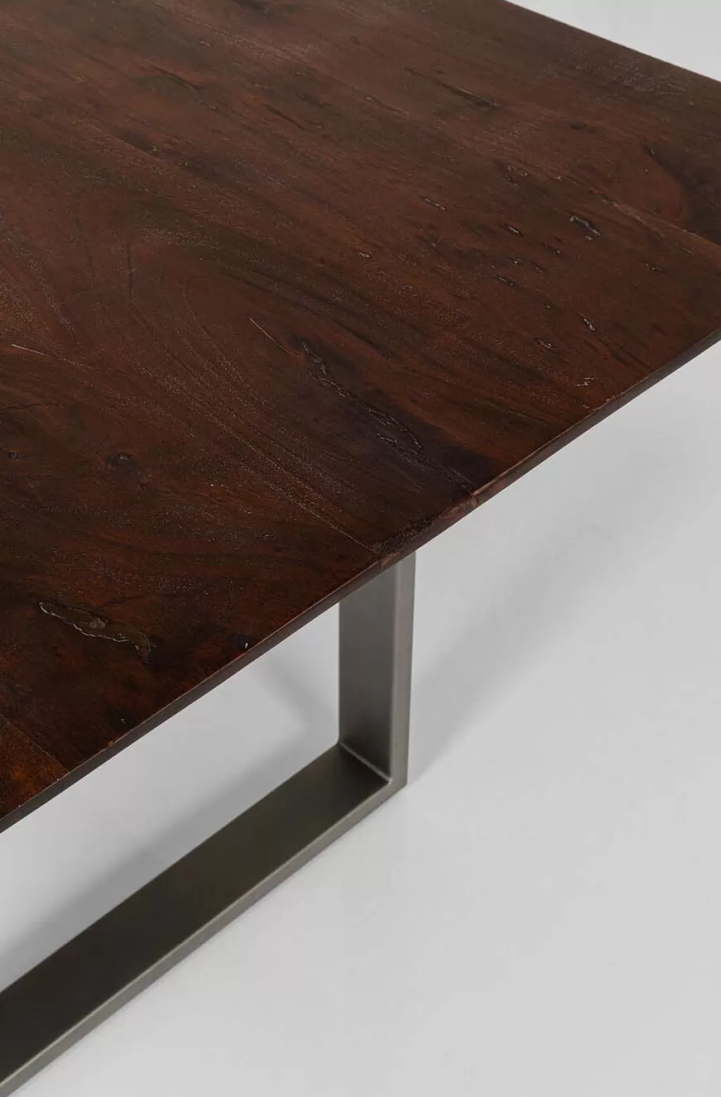 Table design Symphony Dark en métal brut, dimensions 180 x 90 cm - Élégance industrielle signée KARE Design