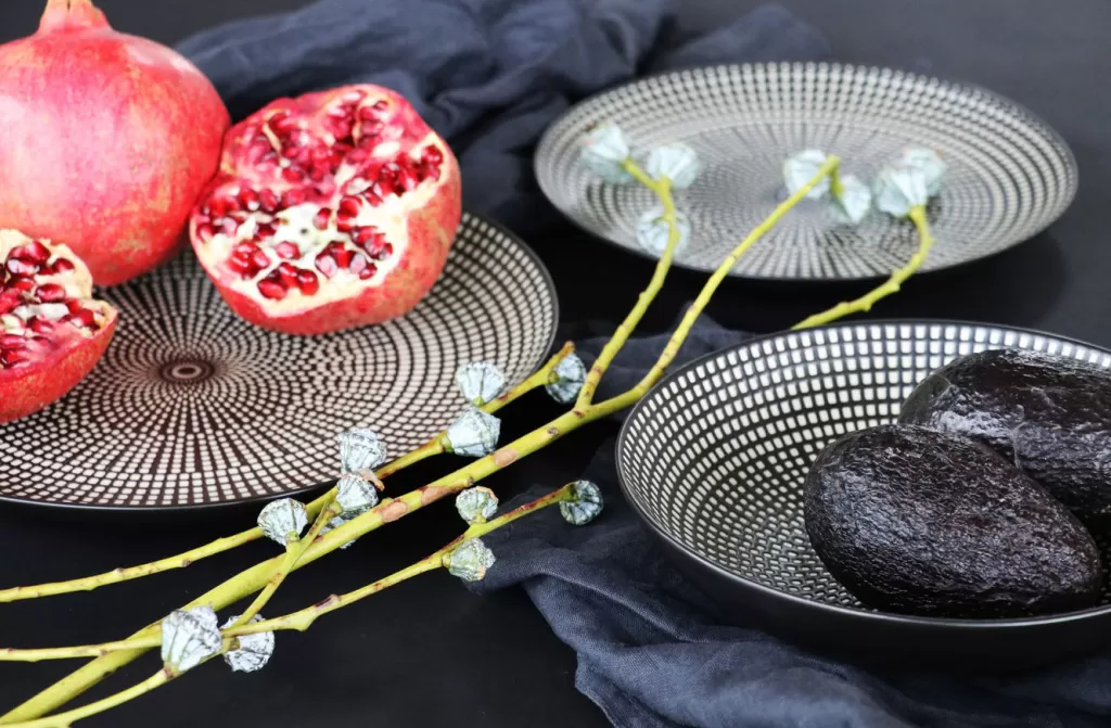 Assiette design contemporaine KARE Tokyo - Diamètre 26 cm pour tableaux culinaires élégants