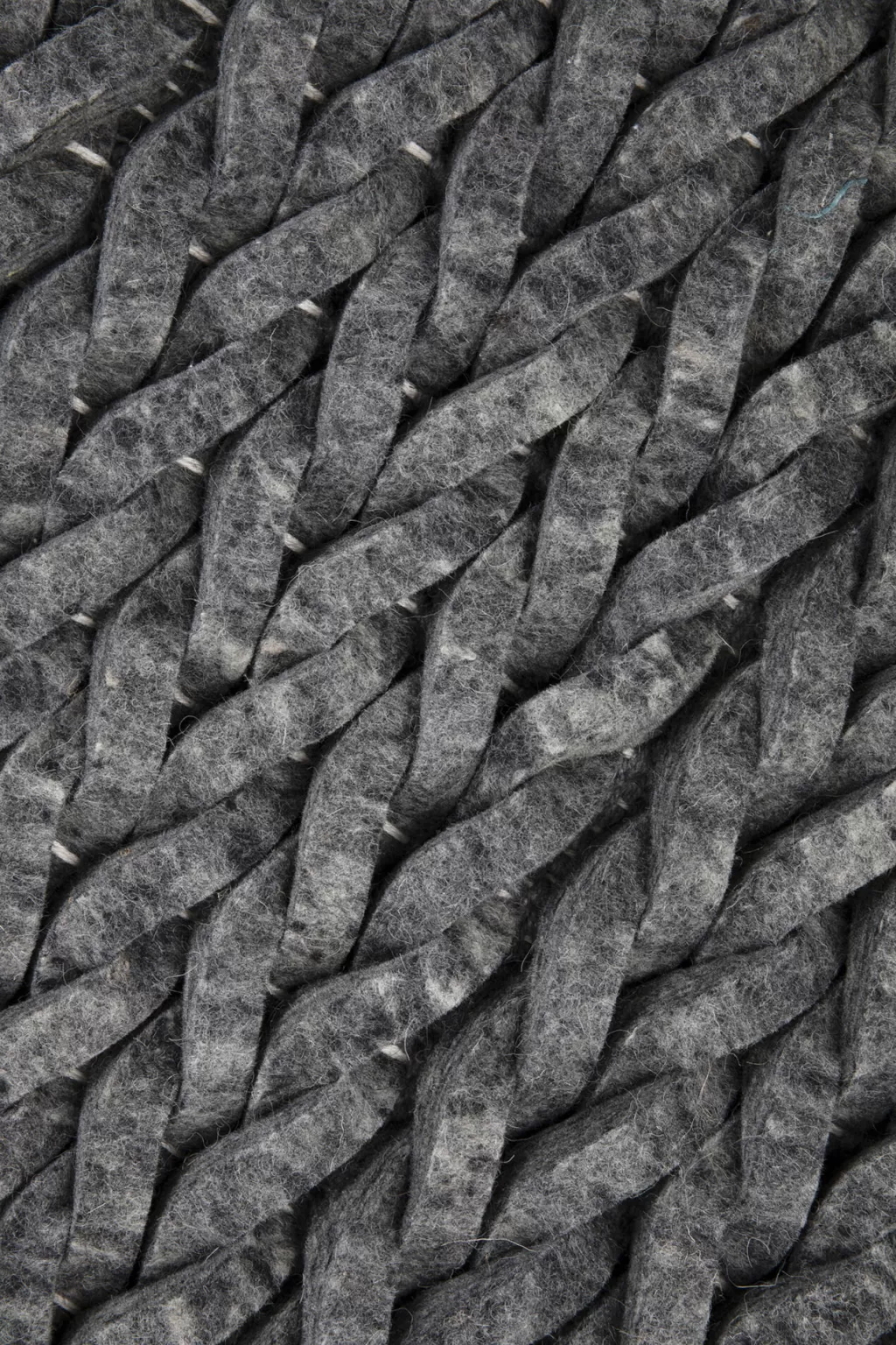 Tapis Matot par KARE Design - Modèle Treccia Matto en fibres naturelles, motif tressé artisanalement pour salon moderne (170 x 240 cm) - Décoration bohème chic pour intérieurs contemporains