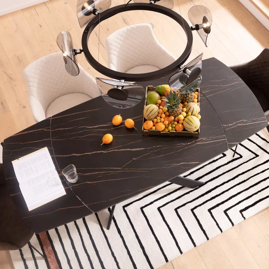 Table à Dîner Extensible Twist - Noir Intense par KARE Design  
Dimensions personnalisables 120 cm (30+30) x 90 cm - Style Modulable Élégant