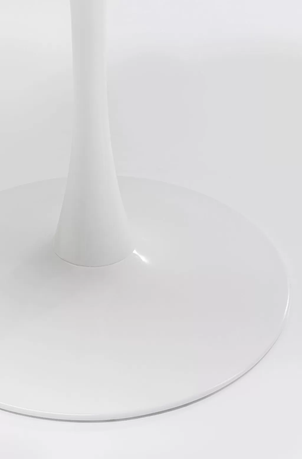 Table design en marbre de Vénétie par KARE - Blanc pur, diamètre 110 cm