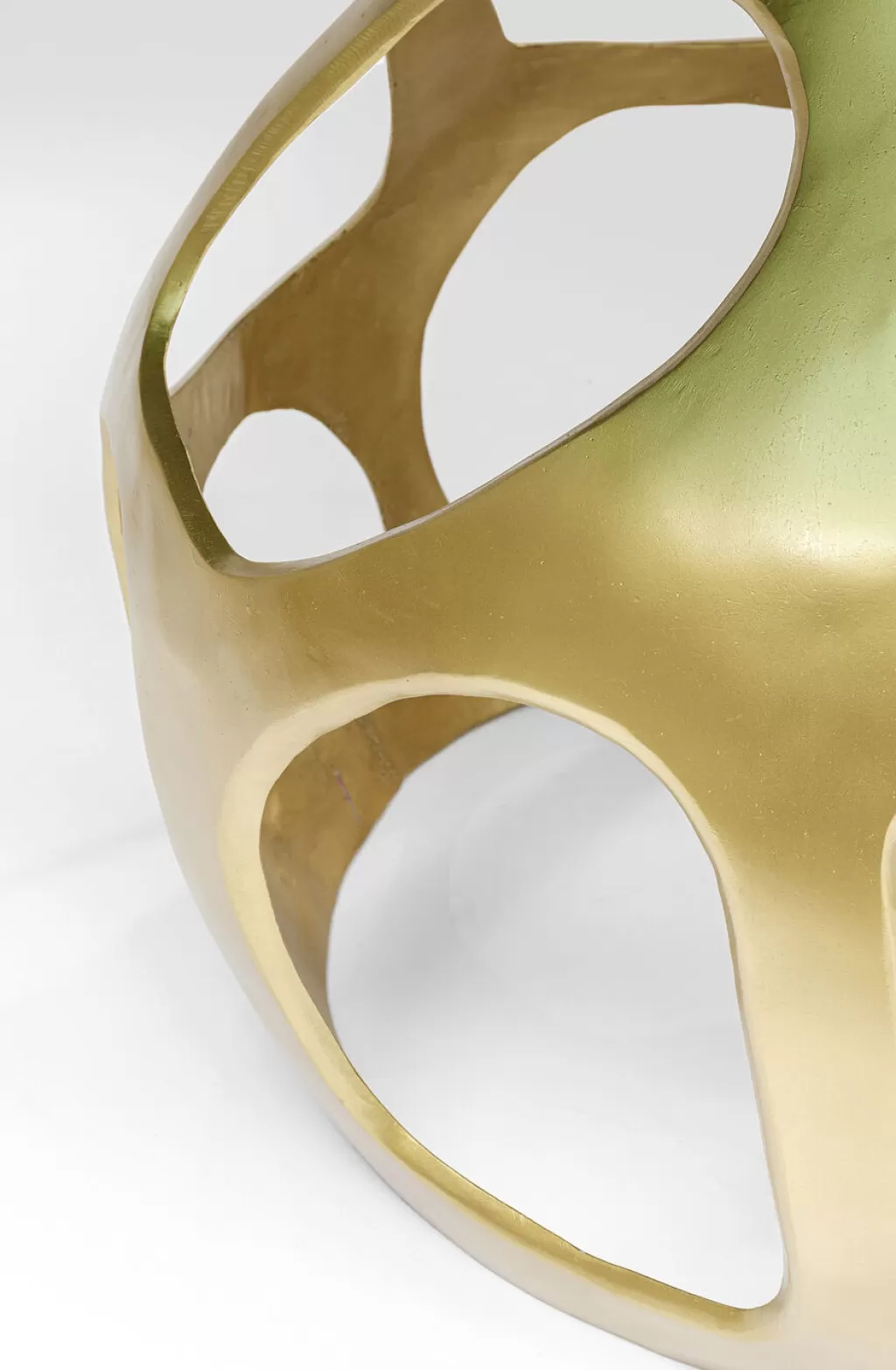 Table Ronde Élégante Volcano Dorée – Design Moderne, Diamètre 120 cm – KARE Collection