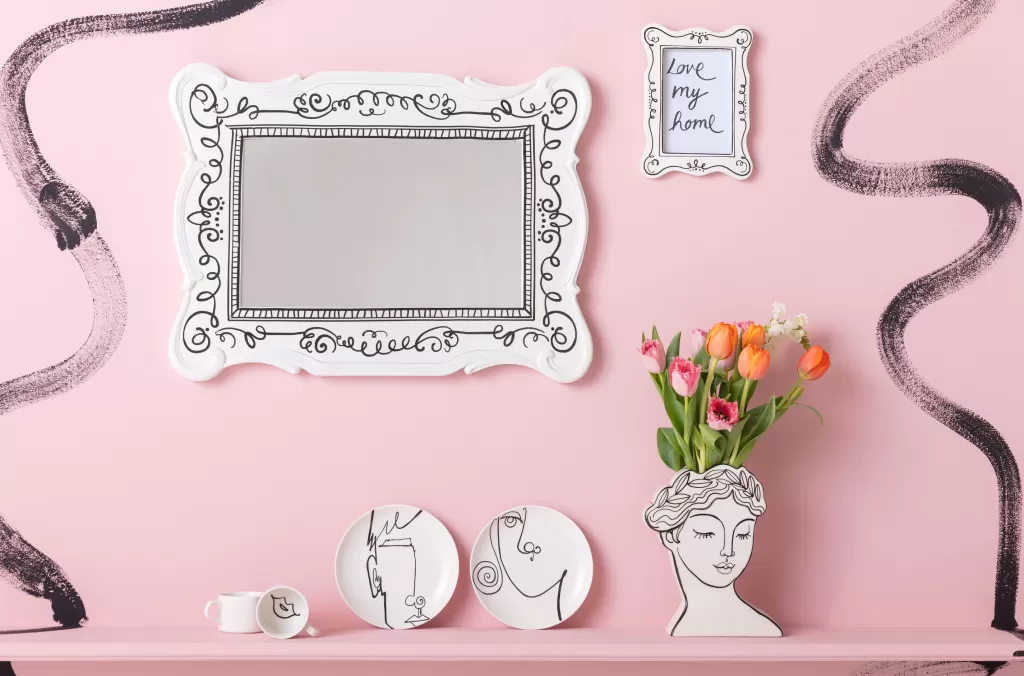 Miroir Décoratif Favola par KARE Design - Élégant miroir mural contemporain (L67cm x H50cm) pour Salon & Chambre, Décoration Murale Intemporelle