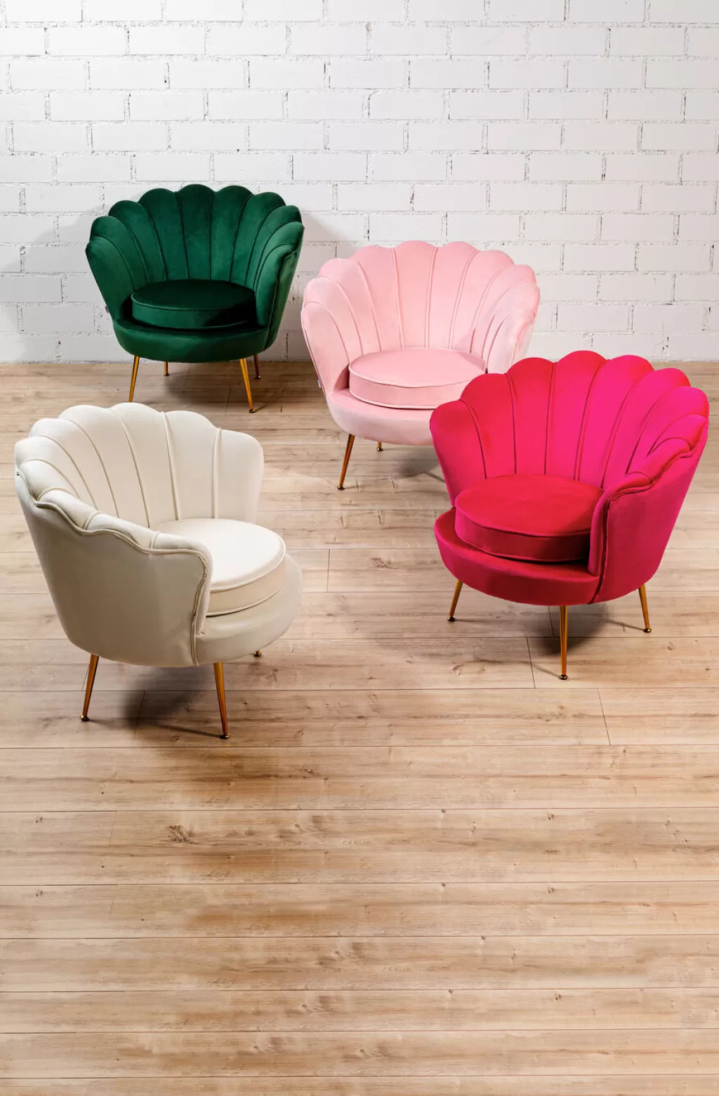 Fauteuil Design Nénuphar Velours Rose - Siège d'Appoint Confortable par KARE pour Intérieur Bohème Chic 

(：，+++，