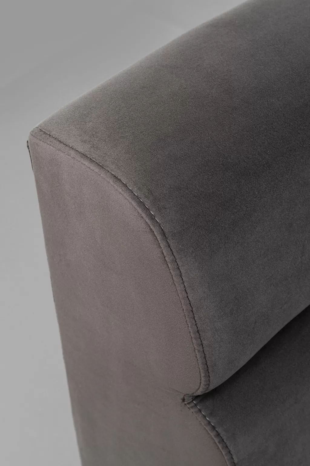 Canapé Modulable Design KARE - Lignes Ondulées Élégantes en Nuances Gris Perlé