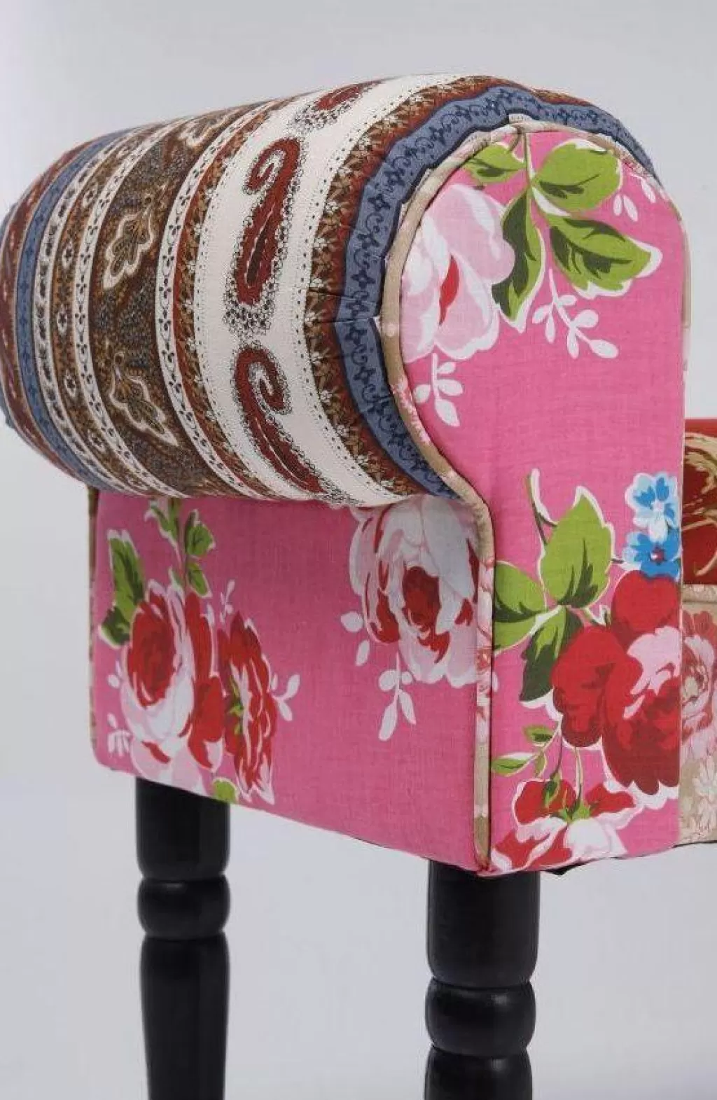 Banc Design Unique Patchwork Ailé par KARE - Moderne en Rouge Vif