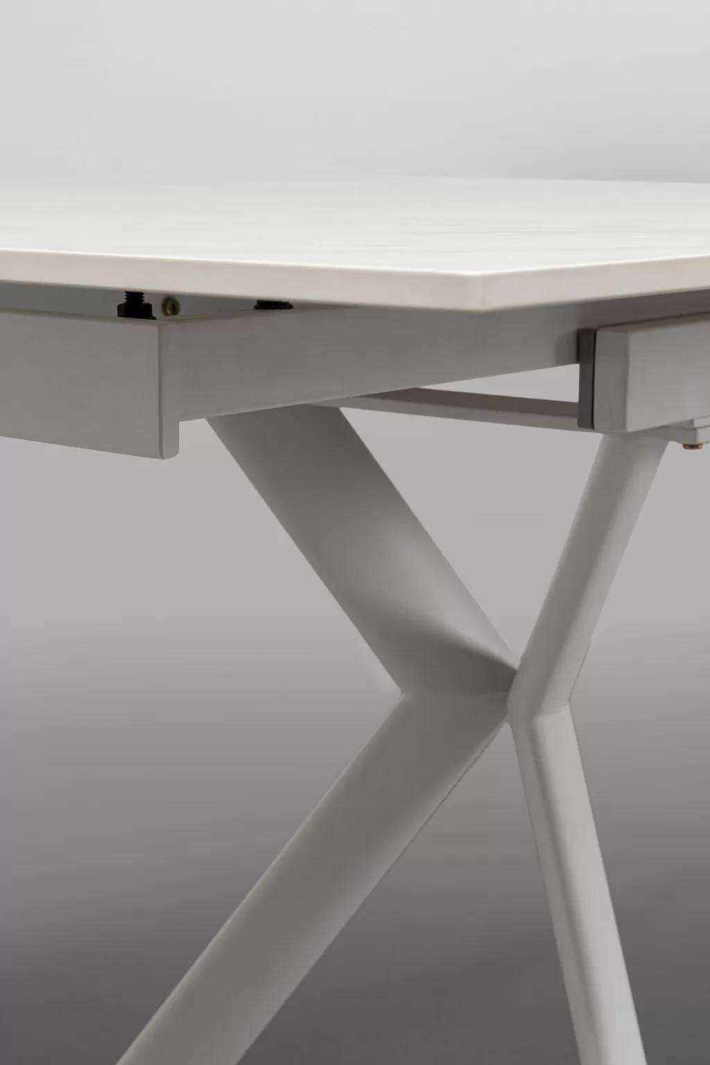 KARE Design – Table Extensible Xenia en Blanc Cristal, Modulable de 140 à 200 cm de Longueur × 80 cm
